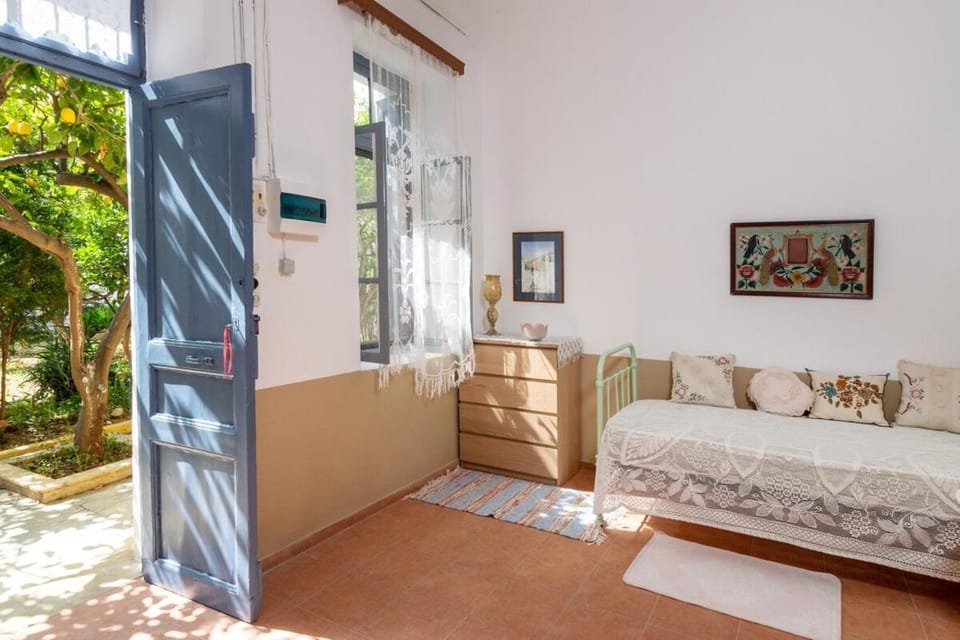 Oasis Μansion, 2min from Sitia centre & beach House in Lasithi