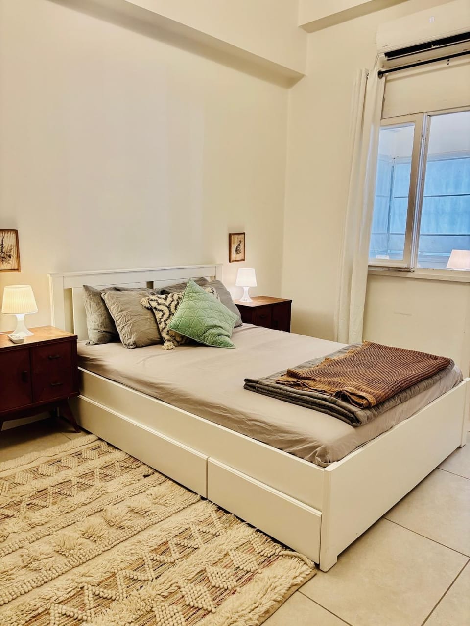 Bed, Decorative detail, Bedroom, furniture, heating, internet, wardrobe, air conditioner