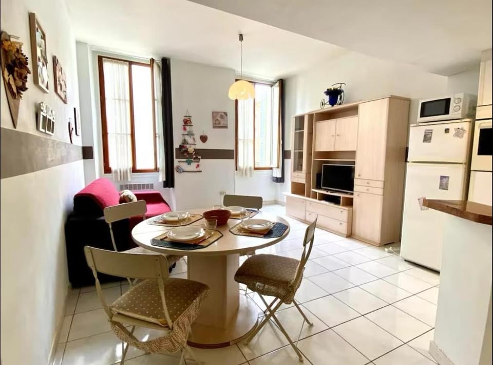 2 pièces avec clim proche place Masséna Apartment in Nice