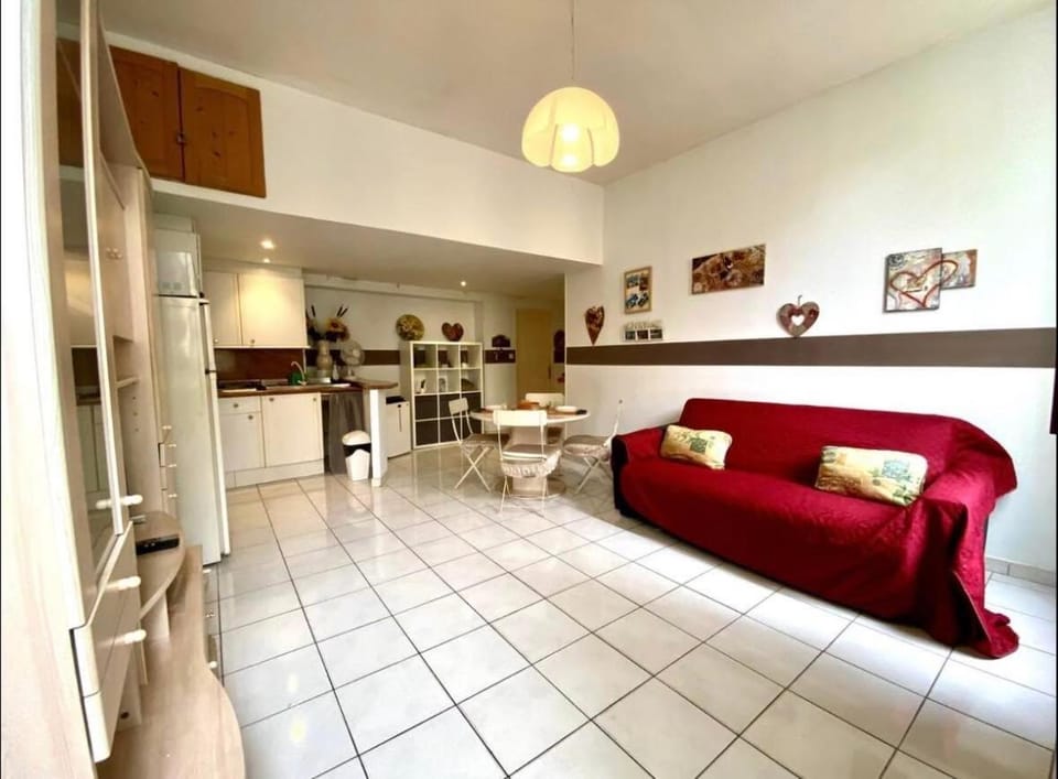 2 pièces avec clim proche place Masséna Apartment in Nice