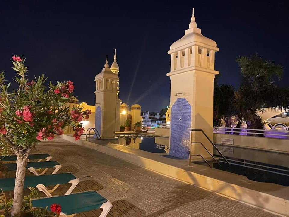 Puerto Marina Island Apartment in Benalmadena