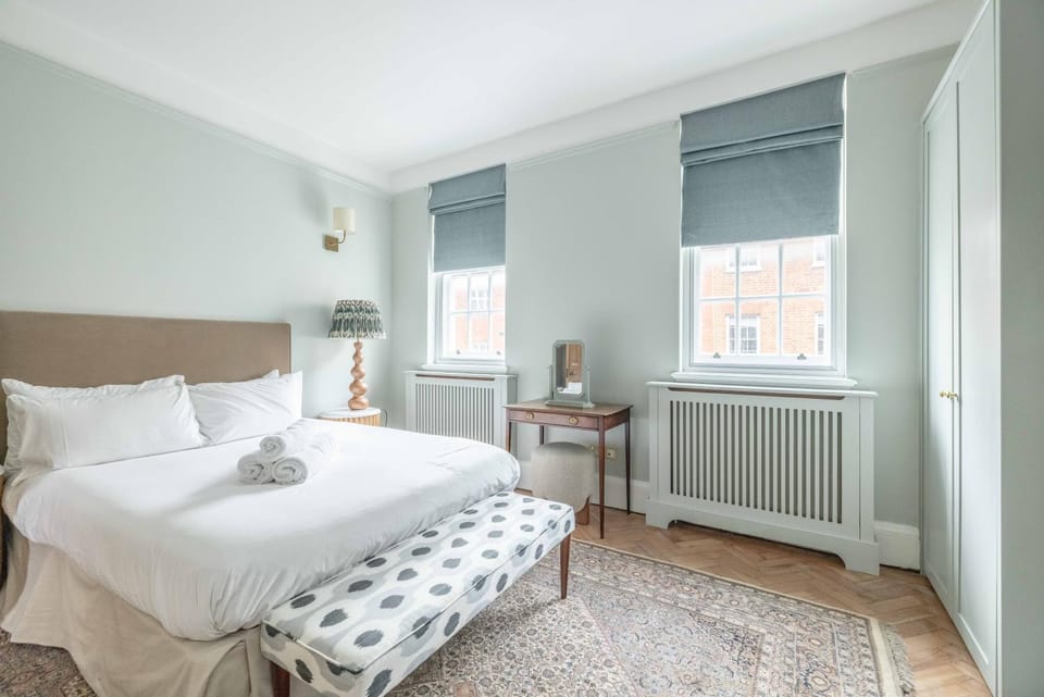 Bed, Bedroom, wardrobe