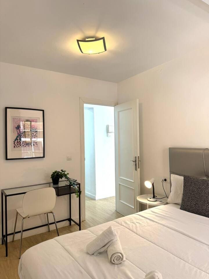 García Briz Apartments ! Apartment in Malaga