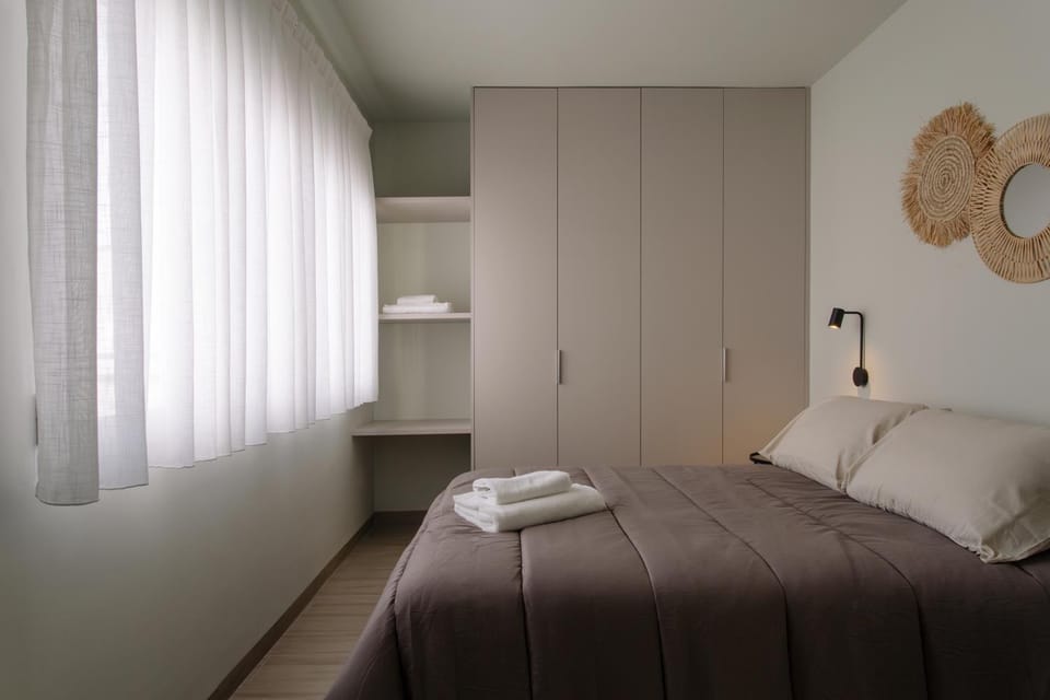 Bed, Photo of the whole room, Bedroom, towels, wardrobe