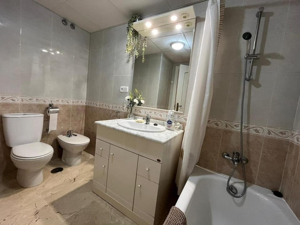 Frontline Golf Apartment Apartment in San Pedro de Alcántara