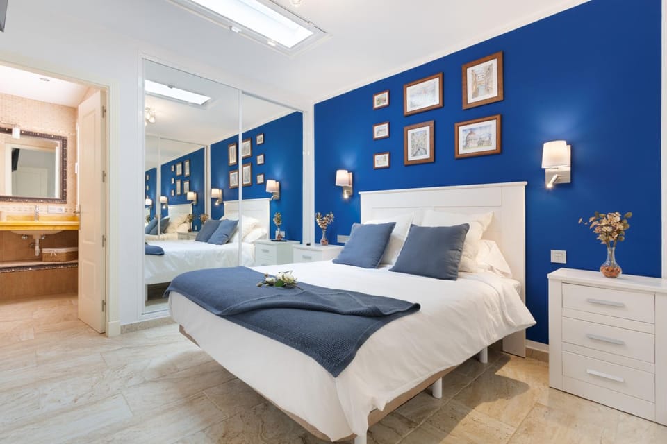 Living room, Bedroom