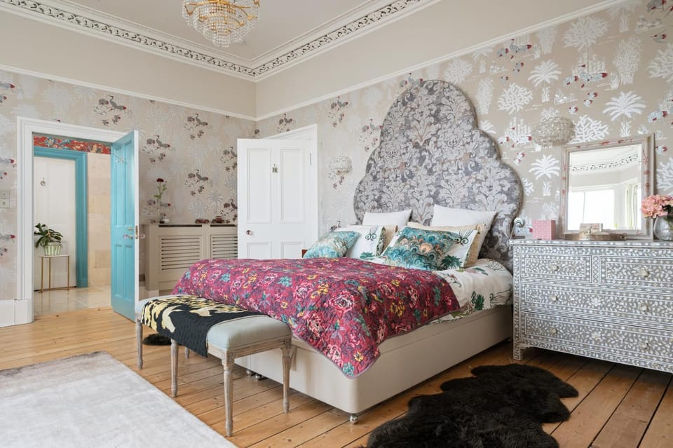 Bed, wardrobe