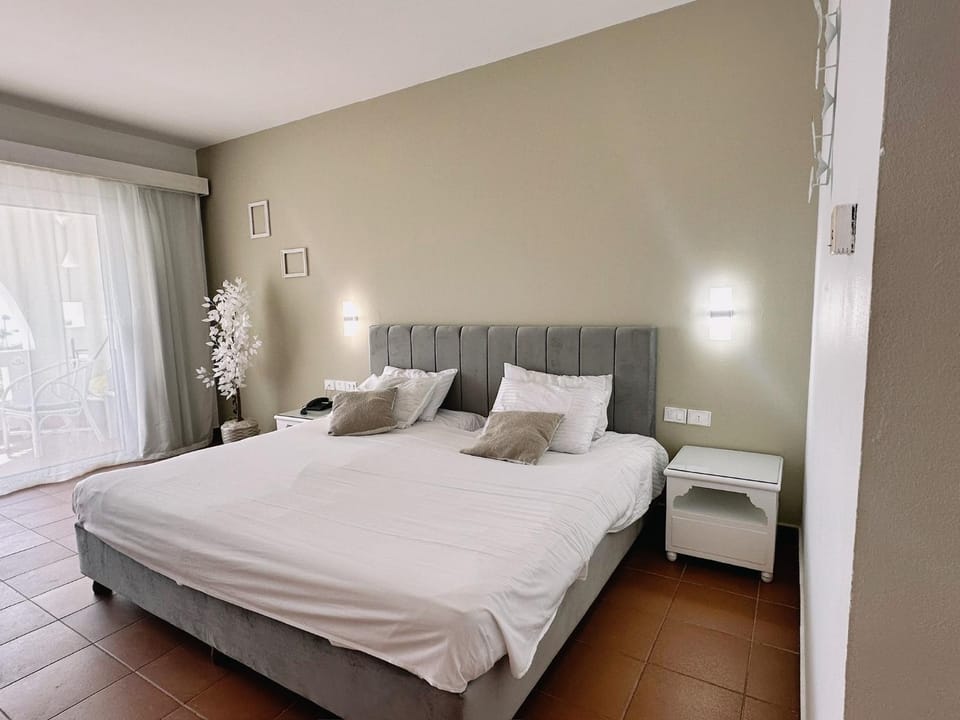Domina Coral Bay Oasis Lake Resort in Sharm El-Sheikh