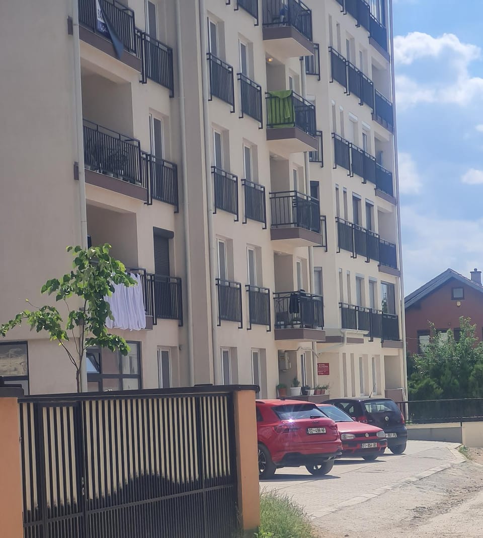 Property building, Street view, Parking