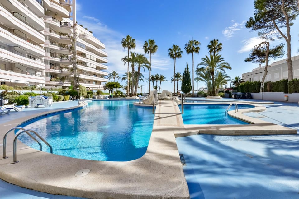 Property building, Pool view, Swimming pool