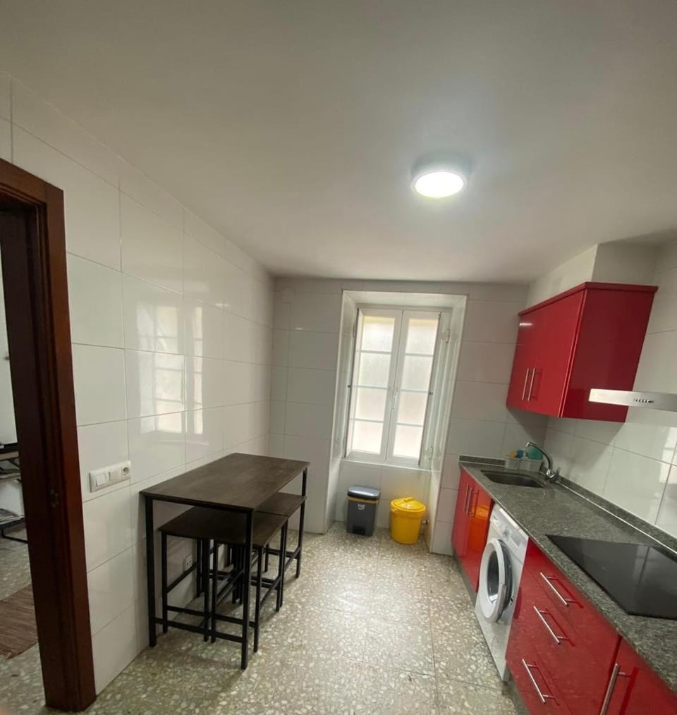 Kitchen or kitchenette, oven, stove