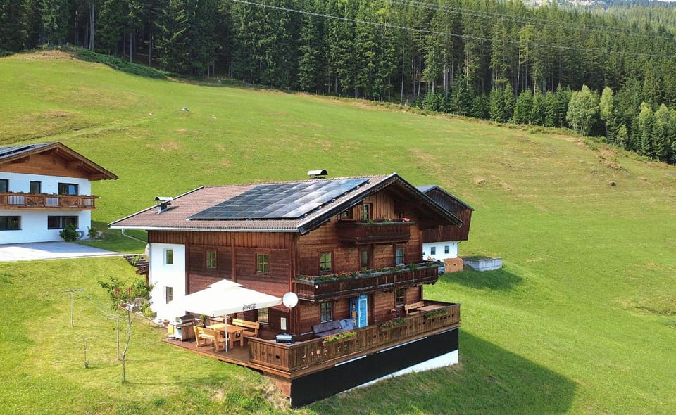 Property building, Spring, Day, Summer, Mountain view