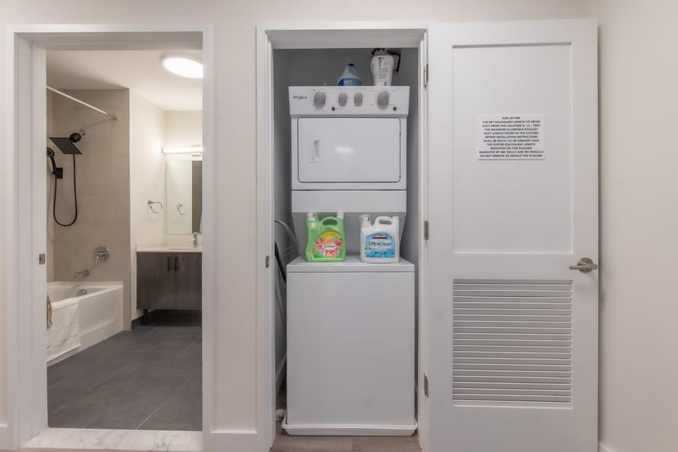 Bathroom, washing machine