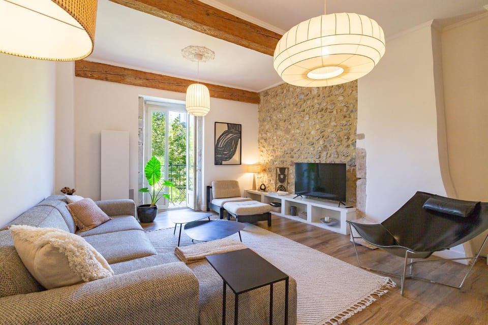 Property building, Living room