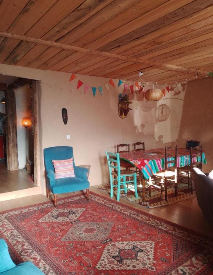 Riverfront house House in Occitanie