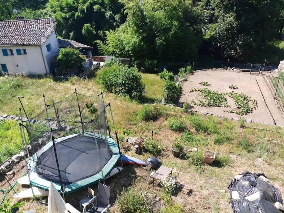 Riverfront house House in Occitanie
