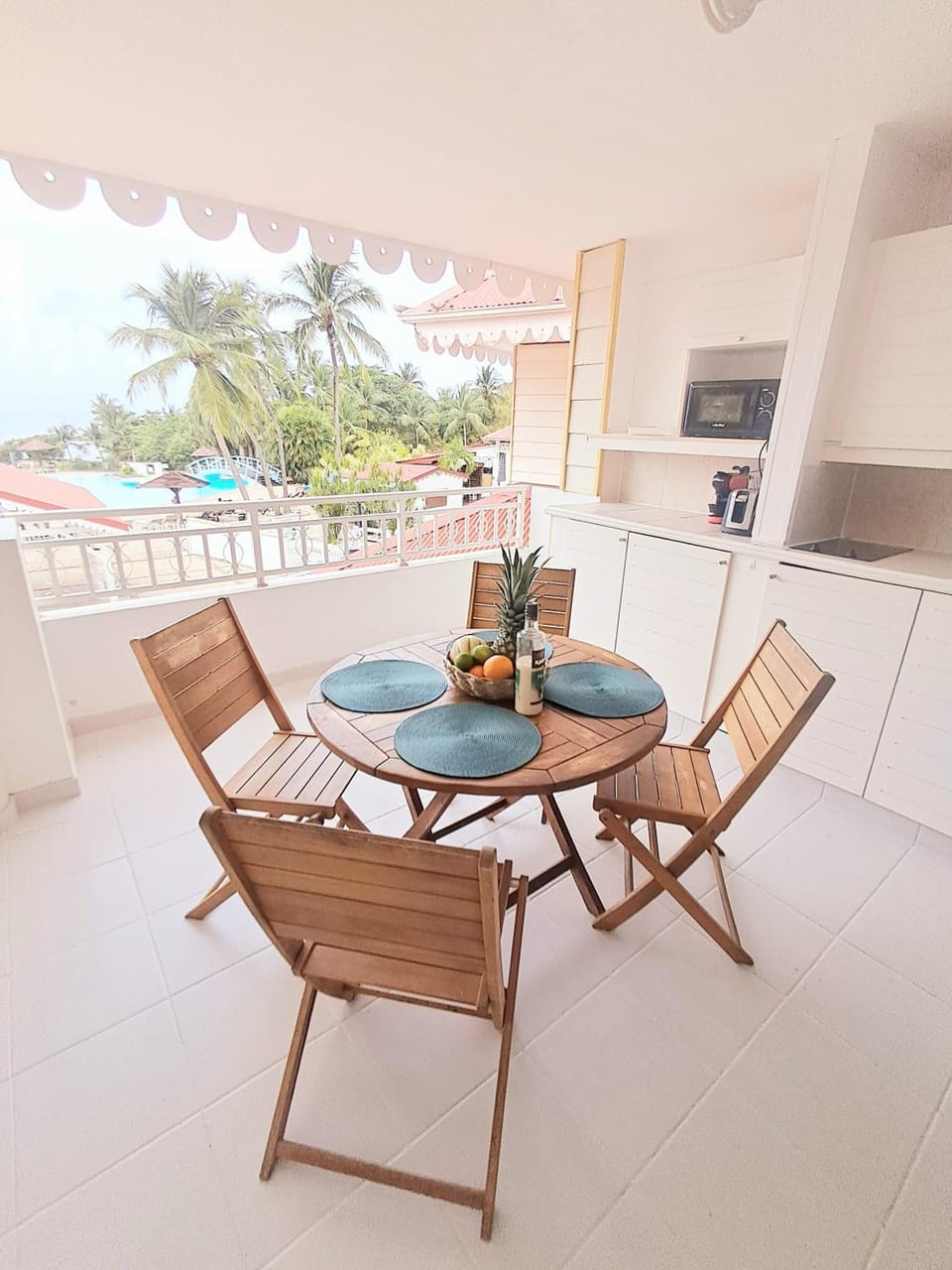 Patio, View (from property/room), Balcony/Terrace, Kitchen or kitchenette, Dining area, Pool view, Swimming pool