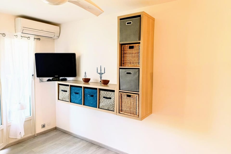 Well equipped studio with terrace Sanary-sur-Mer Apartment in Sanary-sur-Mer
