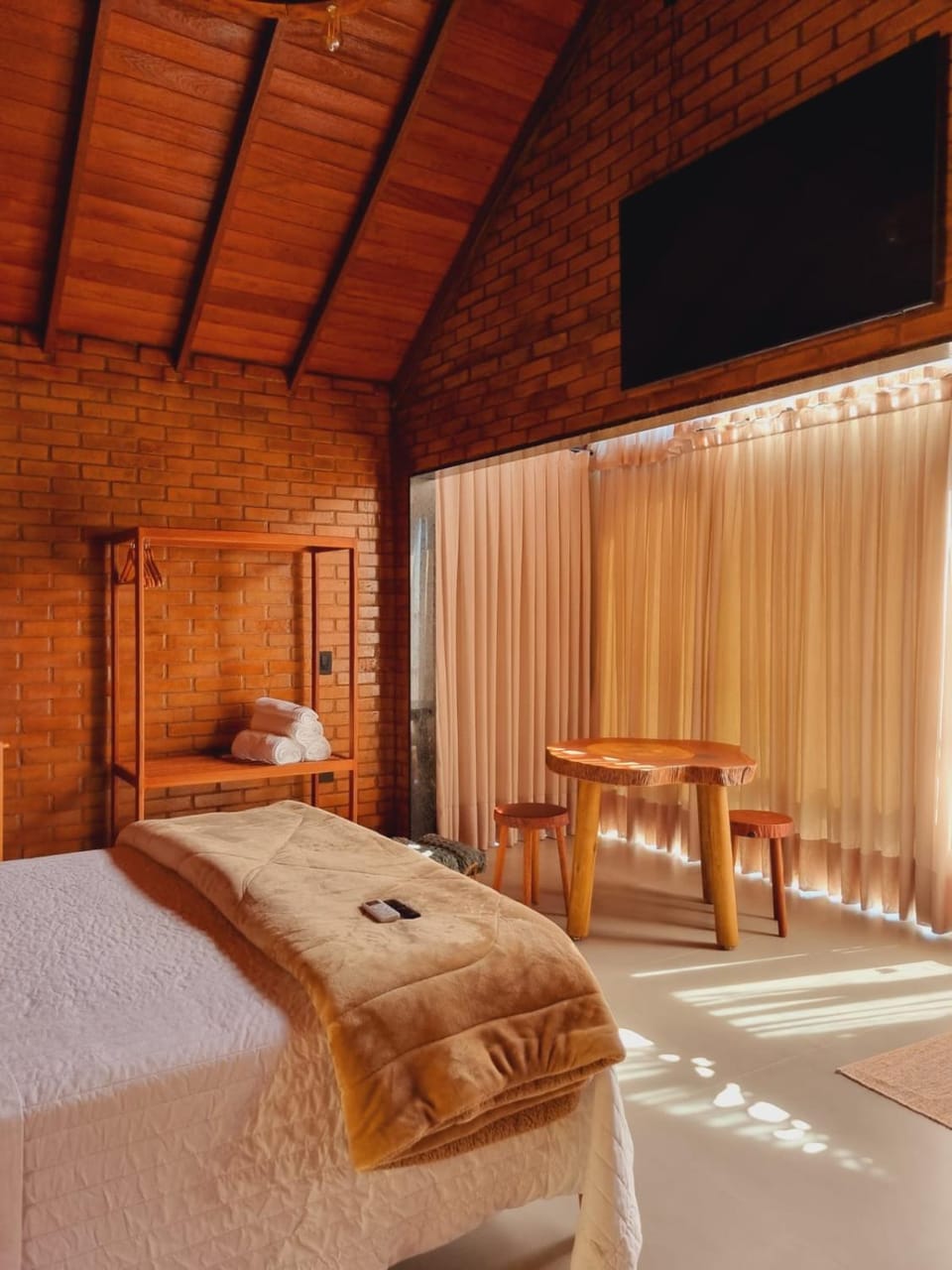 Living room, Bedroom