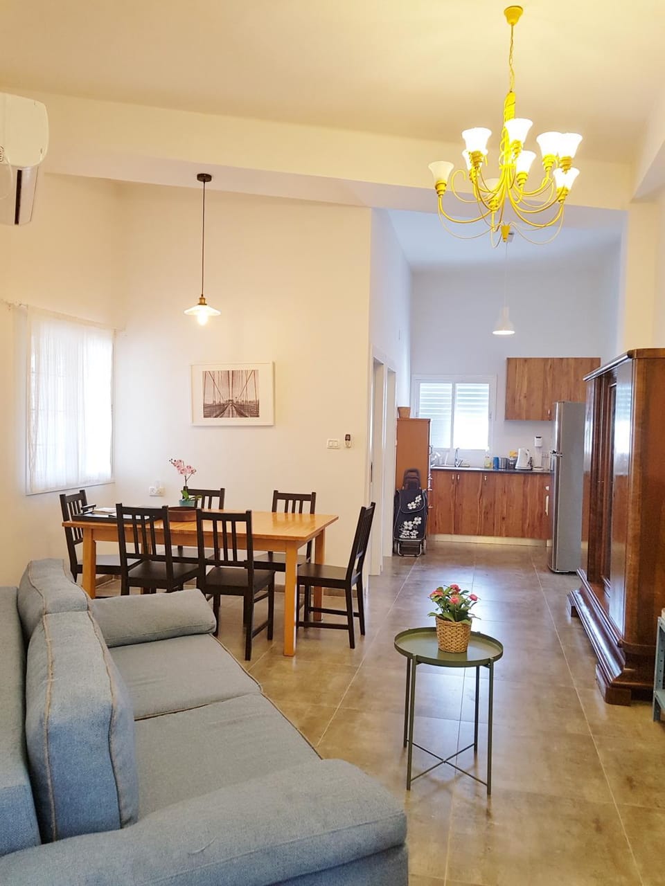 Living room, Dining area