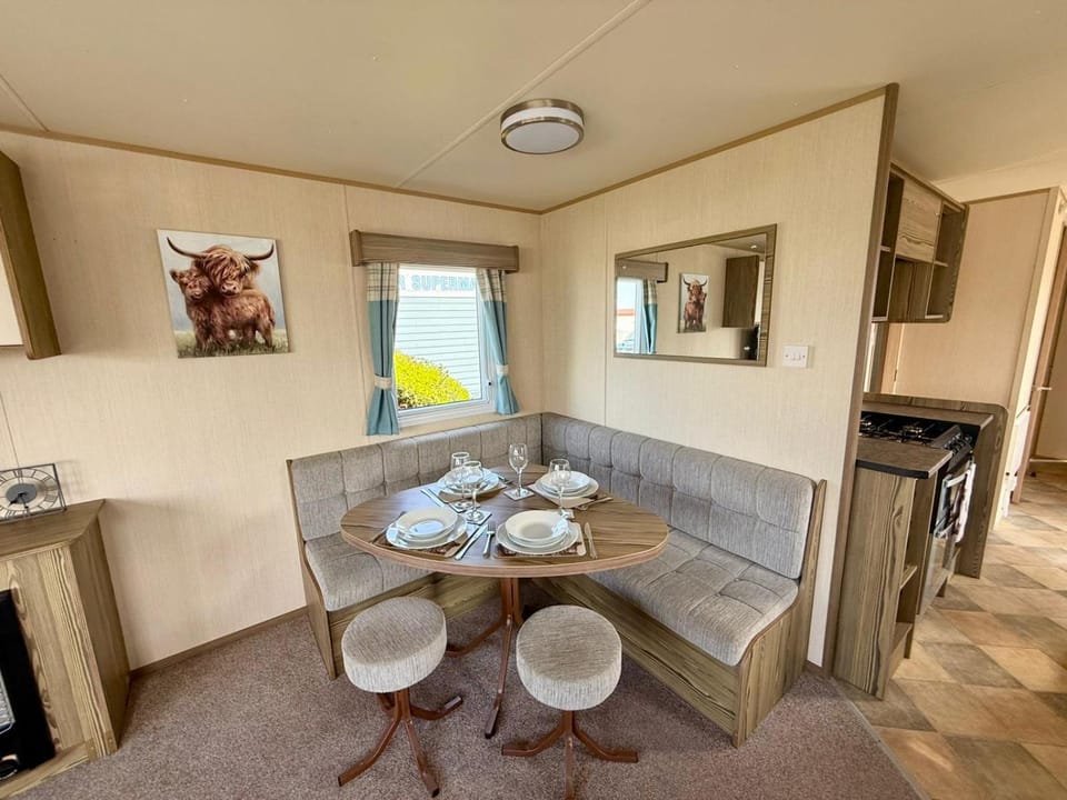 Chesters Place Campground/ 
RV Resort in Ingoldmells