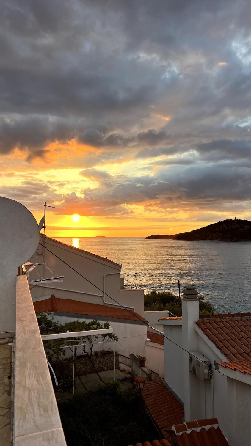 Balcony/Terrace, Sea view, Sunset