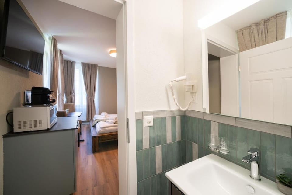 BetweenLakes Studio 1st floor east Apartment in Interlaken