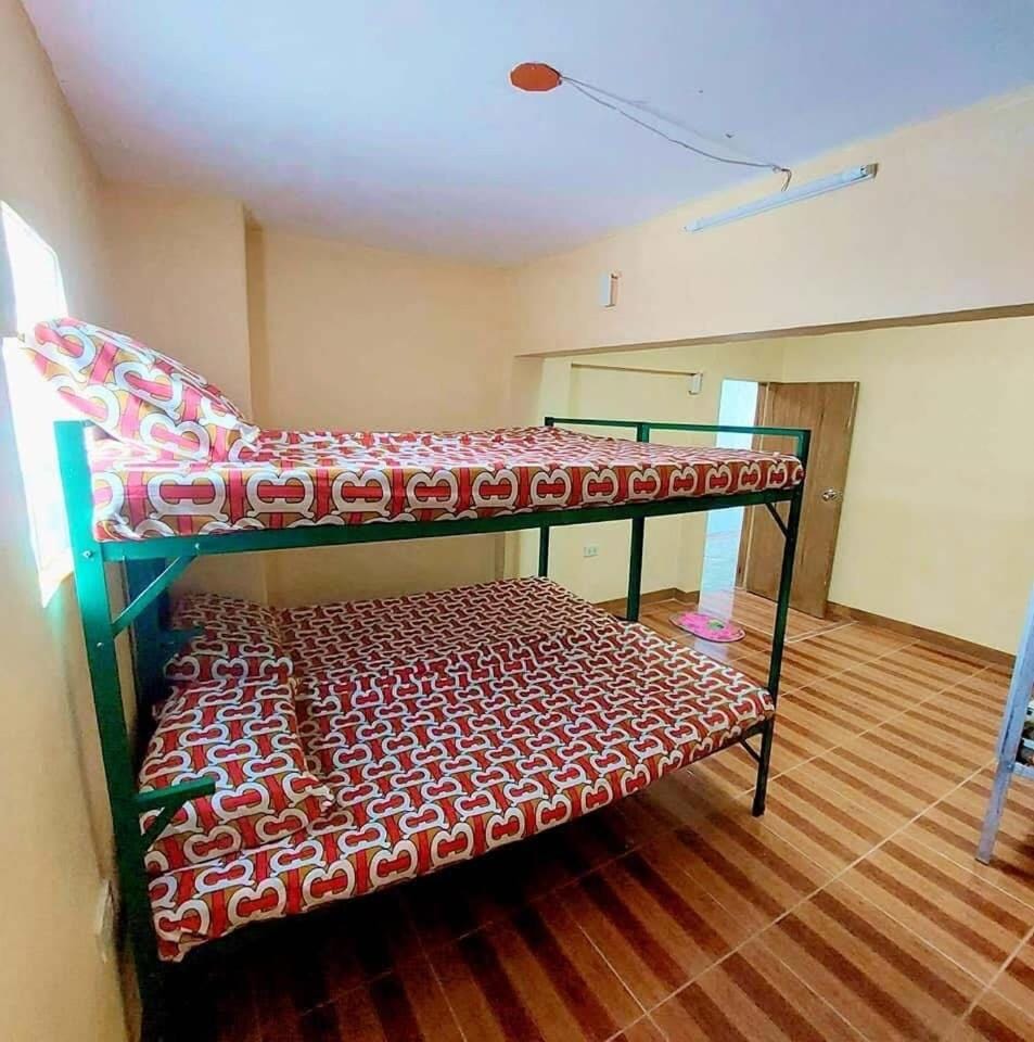 Villa RN 3 Private Hotspring Resort - Calamba Laguna Villa in Calamba