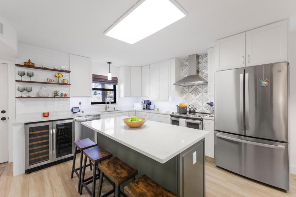 Unique two-story cabana condo located in Anglers Cove House in Marco Island
