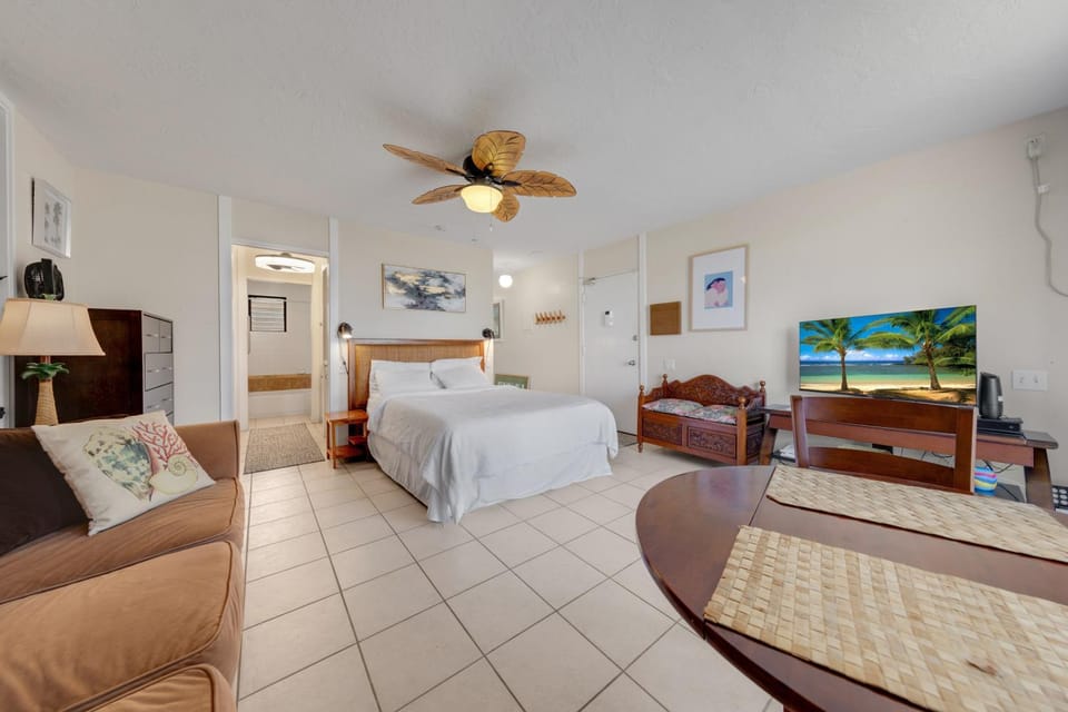 Big Island Kona Bali Kai 168 by Coldwell Banker Island Vacations Apartment in Holualoa