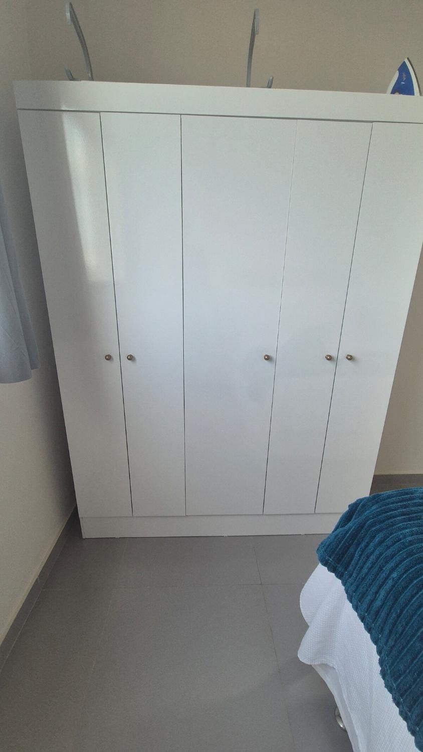 Bedroom, wardrobe