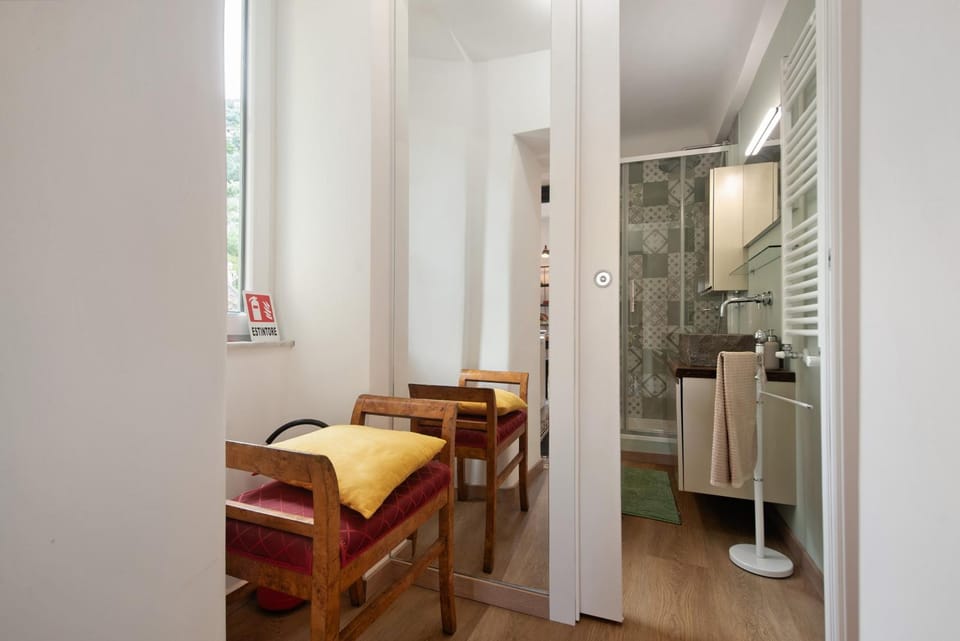 Property building, Living room, Bedroom