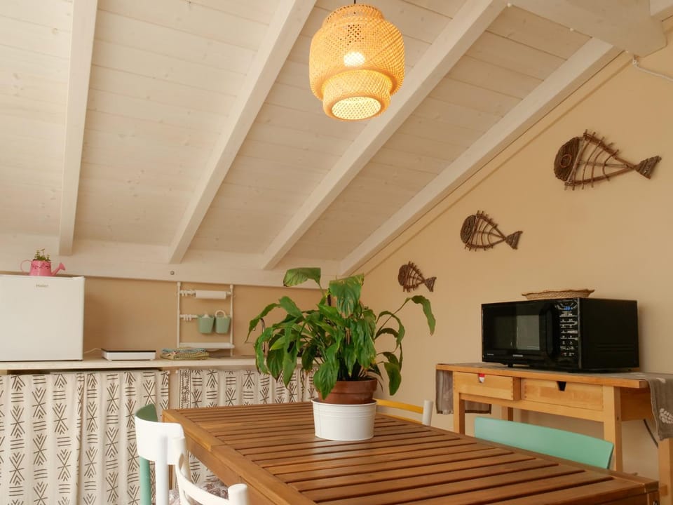 Balcony/Terrace, Kitchen or kitchenette, Dining area