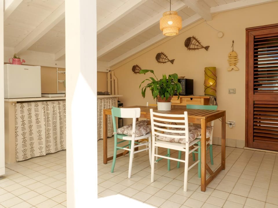 Balcony/Terrace, Kitchen or kitchenette, Dining area