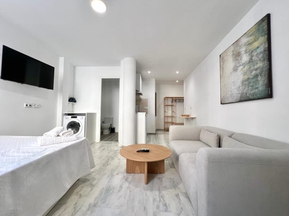 Living room, Photo of the whole room