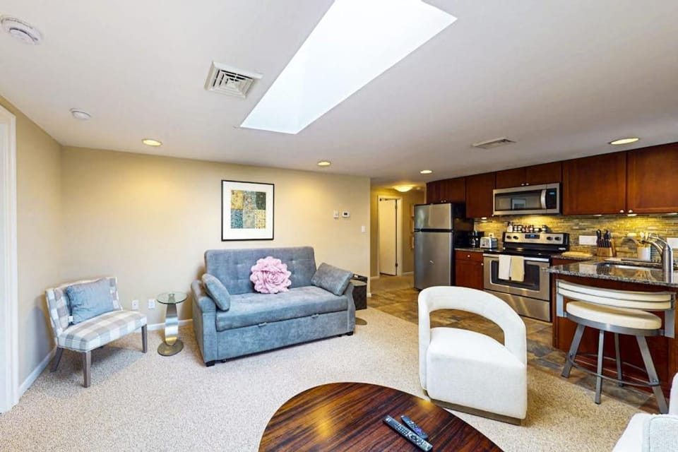 Town of Rehoboth Beach --- 38242 Robinson Dr. Unit #2 House in Rehoboth Beach