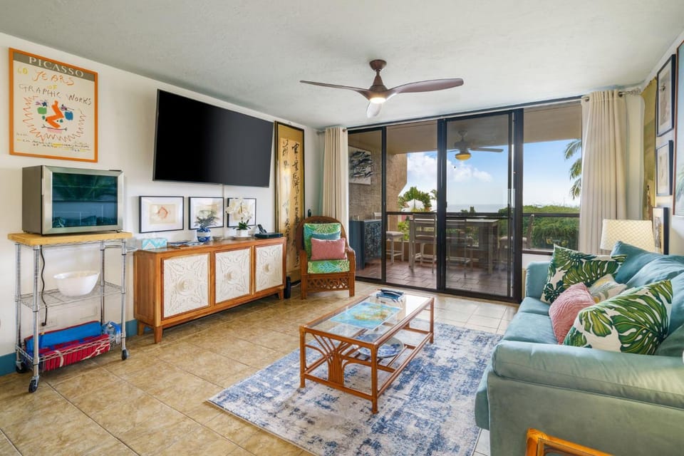 Big Island Kona Pacific E632 by Coldwell Banker Island Vacations Apartment in Holualoa