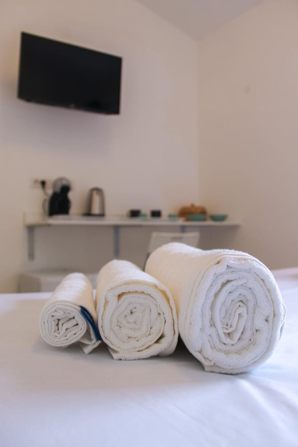 La Torre Rossa Guest House Bed and Breakfast in Rome