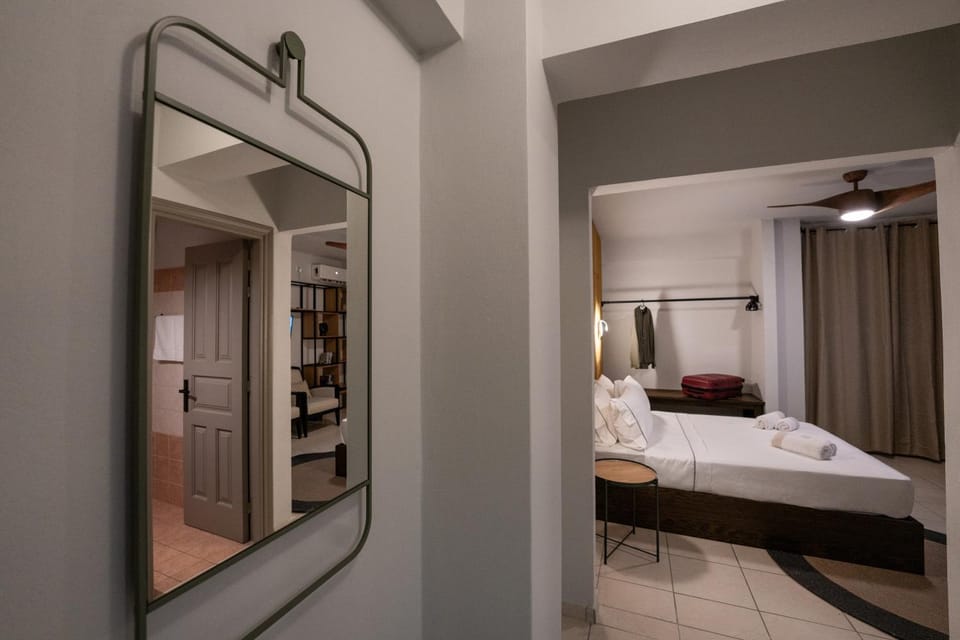 Seating area, Bedroom