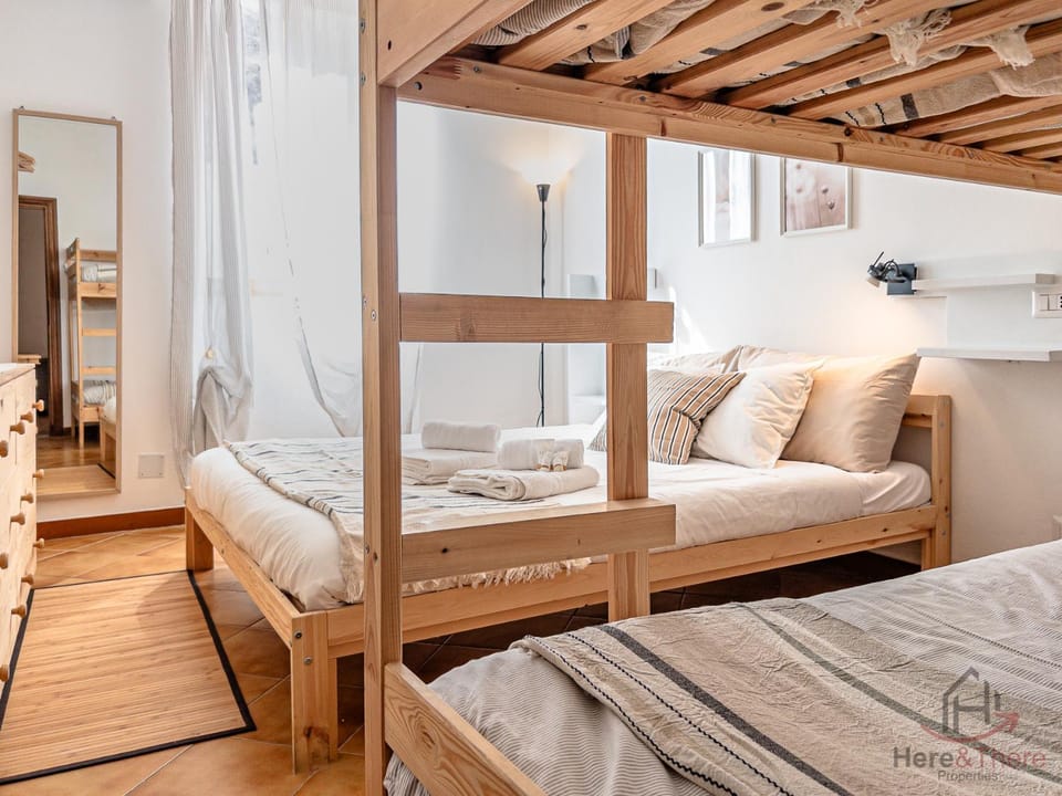 Bed, Bedroom, bunk bed