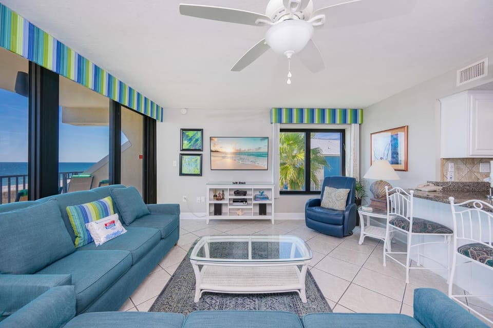 Island Winds West 380 Apartment in West Beach