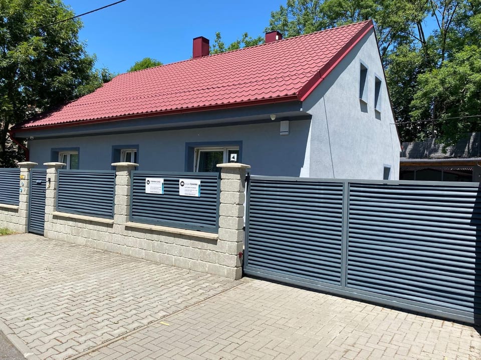 Property building, Parking