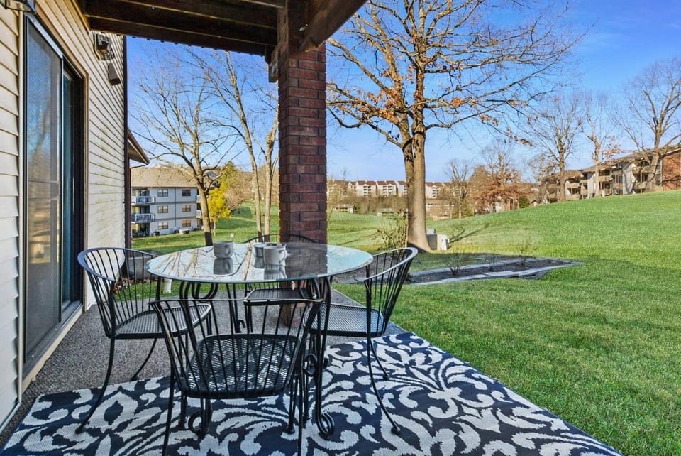 Golfcourse, View (from property/room), Balcony/Terrace