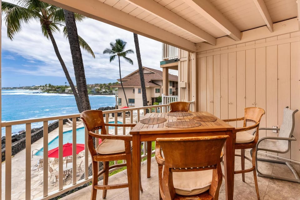 Big Island Sea Village 3212 by Coldwell Banker Island Vacations Apartment in Holualoa