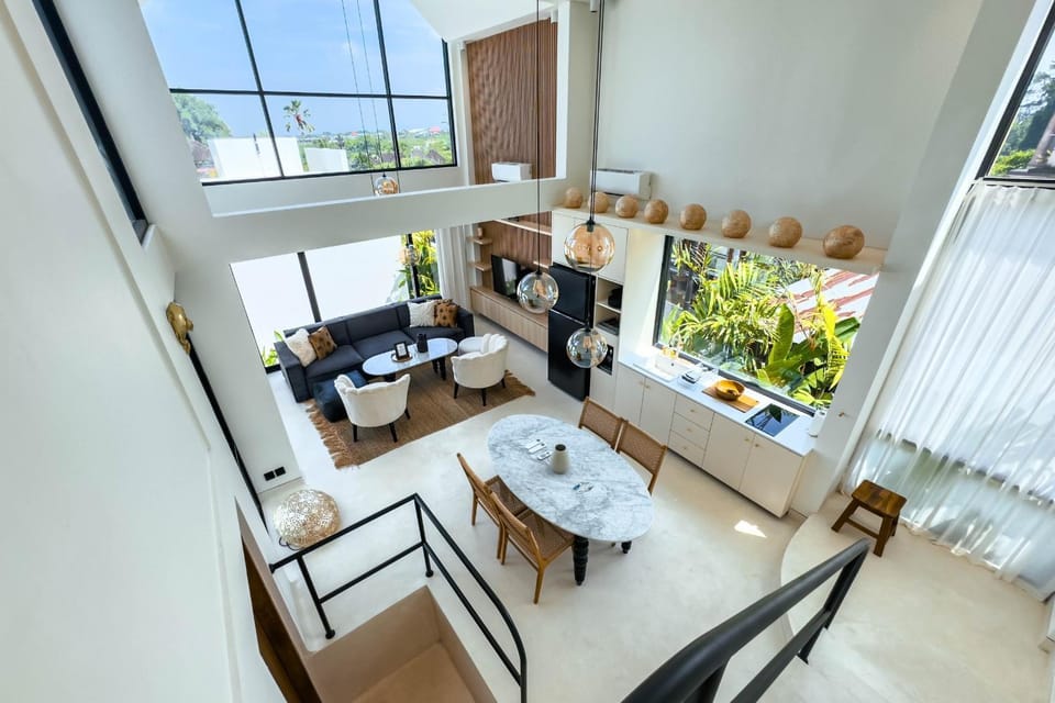 Living room, Dining area, kitchen