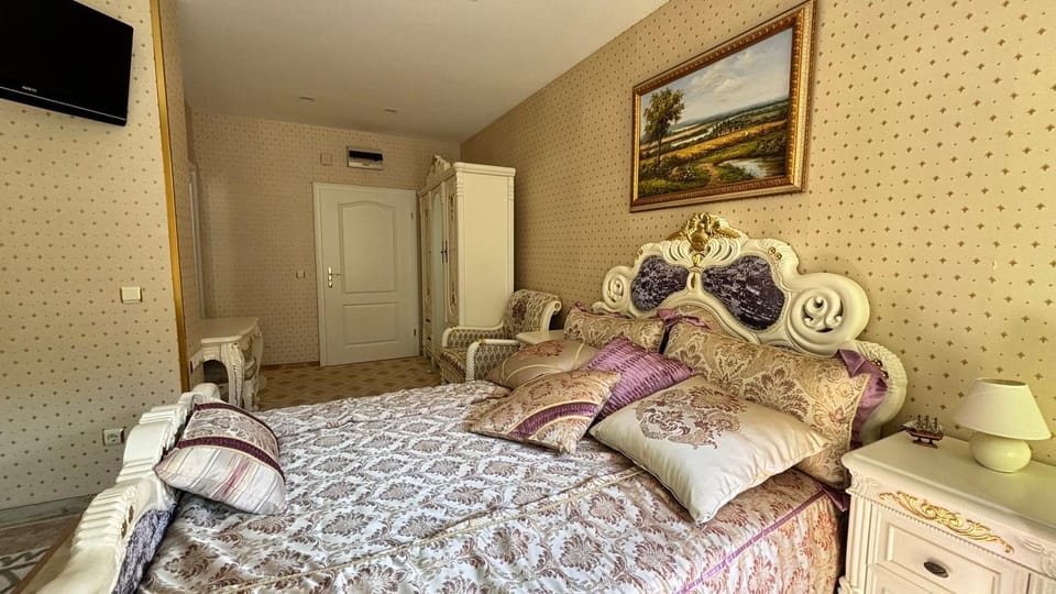 Отдых со вкусом в стиле Барокко Апартамент 309 Apartment in Burgas Province
