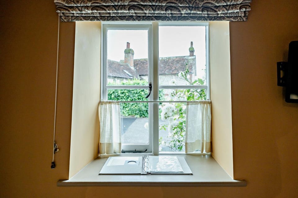 Cub Bedroom Seven Bed and Breakfast in Wealden District