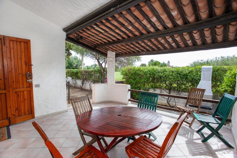 Patio, Day, Garden, View (from property/room), Balcony/Terrace, Seating area, Dining area, Garden view