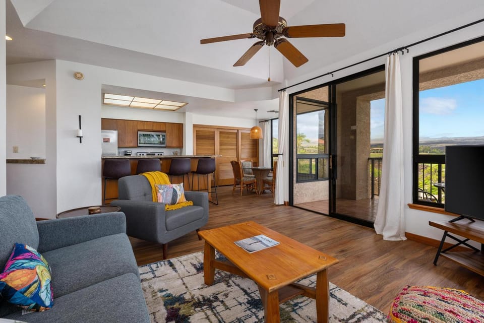 Big Island Waikoloa Shores 308 by Coldwell Banker Island Vacations Apartment in Puako