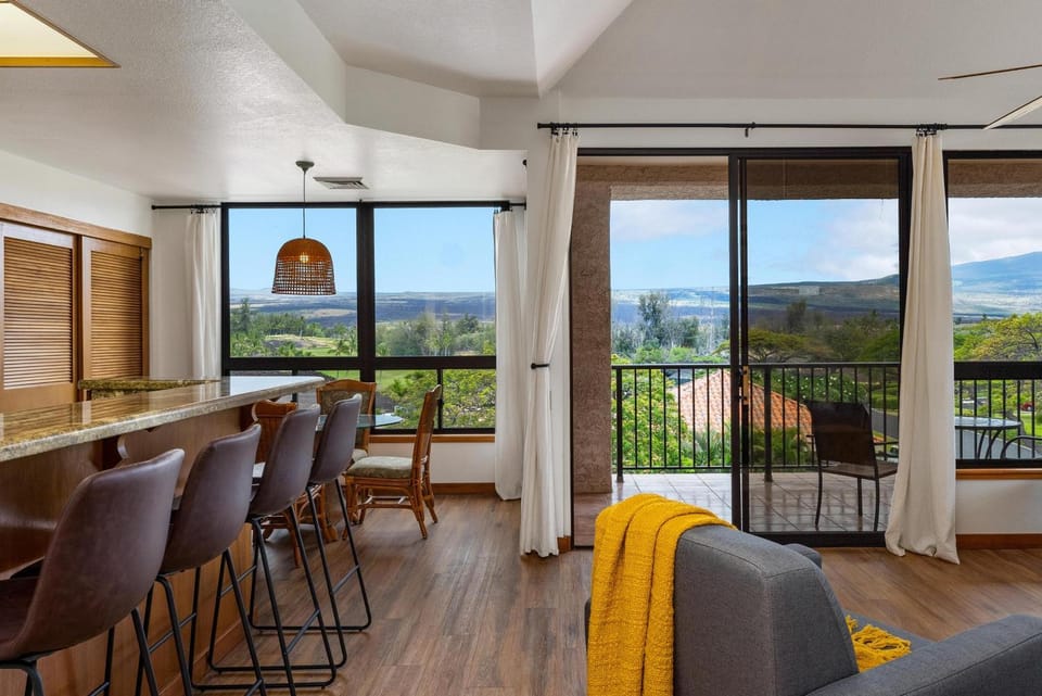 Big Island Waikoloa Shores 308 by Coldwell Banker Island Vacations Apartment in Puako